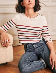 T-Shirt rayé à manches longues pour femmes, haut avec boutons sur les épaules, décoration française, pull classique pour dames, printemps 2024