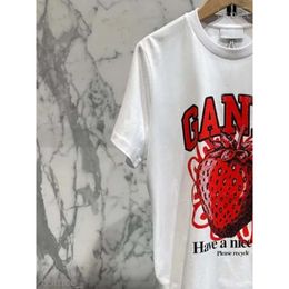 Dames T-shirts Aardbei Letter Print Tees Shirt Dameskleding O-hals Korte mouw T-shirt Tops Damesmode Chic Katoenen T-shirt Zomer 699