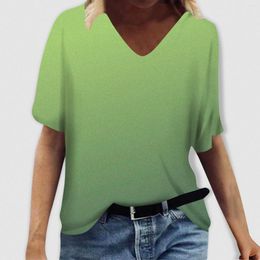 T-shirts t-shirts pour femmes pour femmes 2024 Plus la mode d'été de taille dispose d'un cou en V et d'une gradient à manches courtes Playeras de Mujeres