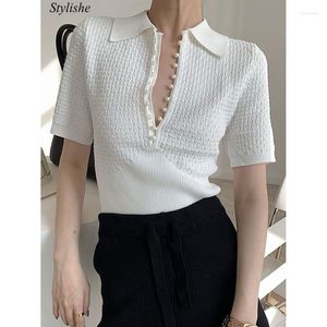 Camisetas de mujer, camisetas blancas con cuello vuelto, camisetas de manga corta ajustadas con botones de perlas de imitación, camisa Vintage, ropa de moda coreana