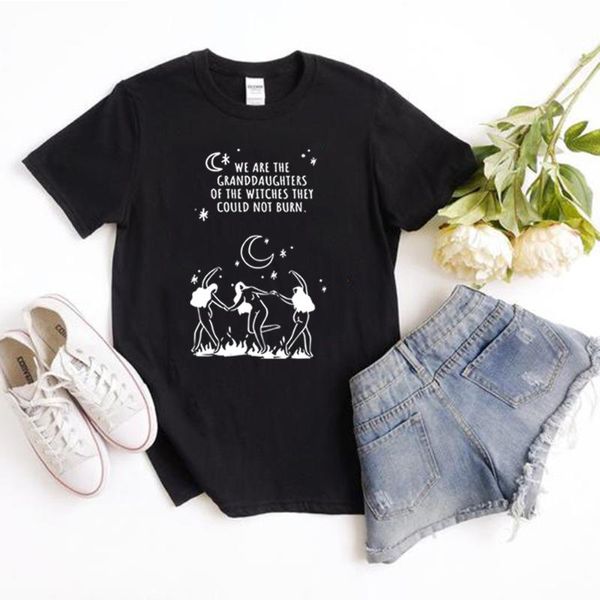 T-shirts pour femmes Nous sommes les petites-filles des sorcières que vous ne pourriez pas brûler unisexe Salem Witch Shirt T-shirts graphiques mystiques