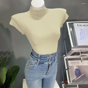 T-shirts pour femmes en gros de base sexy moque moque de cou femmes femmes hautes minces minces d'été à manches courtes maigres skinny finement solide chemise