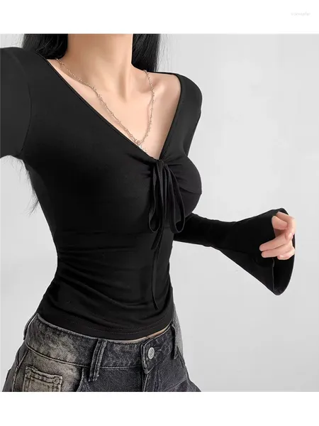 T-shirts Femmes Femmes 2024 Été Y2K Style Noir Plissé Long Tops Printemps Fille Col V Cordon Flare Manches Blanc Slim