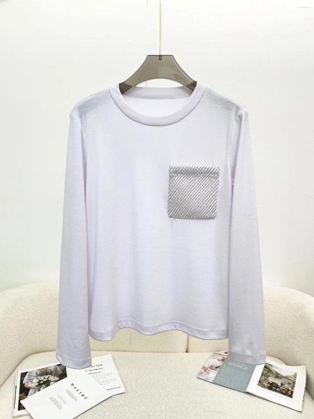 Camisetas para mujer Mujeres Beadings Decoración de bolsillo Camiseta de algodón 2023 Spring Lady Blanco o Gris Manga larga Top Femenino O-Cuello Camiseta suelta