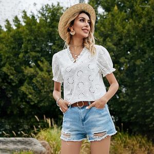 T-shirts Femme Élégant Floral Broderie Top Été Dentelle Crochet Blouse Tunique Casual Col En V Lanterne À Manches Courtes Chemise Blanche Blusas