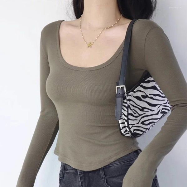 Camisetas para mujeres Cibra ultimada Tople de manga larga cuello de saco con dobladillo curvo