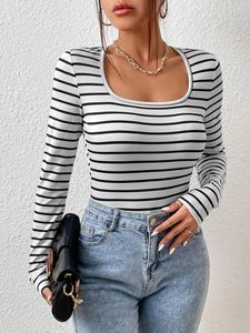 T-shirts pour femmes T-shirt à manches longues U Neck Striped Slim Fit Ladies Spring Fall Basic Tops Streetwear For Casual