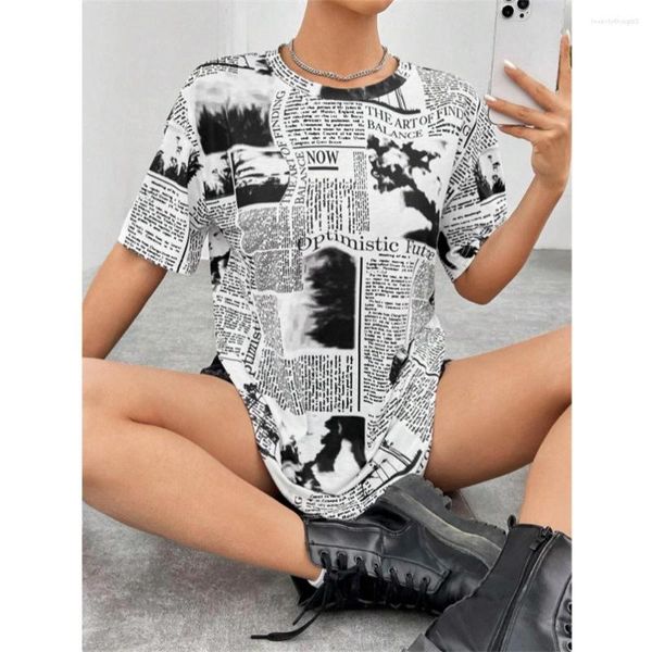 T-shirts pour femmes T-shirt à la mode pour femmes Spaper Character Print O-cou manches courtes Top confortable Creative Design Vêtements pour dames Tops Mujer