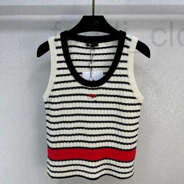 Débardeurs pour femmes Camis Designer Marque Début du printemps Nouveau Cha Age Reducing Girl Style Casual Haut de gamme 3D Petite étiquette Color Block Stripe Tricoté Débardeur SPGS