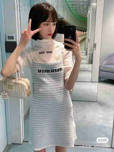 Tanks de mujer Camis Designer Luxury MM Spring/Summer New Spicy Girl Fashion Letter Toall Slim Loop Show Vest Vest Bkk1