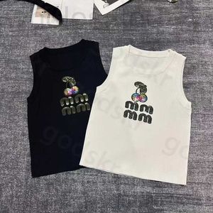 Tanques de mujer Camis diseñador de lentejuelas letra de punto camisetas sin mangas para mujer sin mangas camisa deportiva diseñador de cultivos base delgada transpirable QQHN