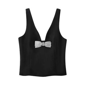 Tanks pour femmes Camis Traf Womens Bow Crop Top V-Col Neck Sans manches Backless Top Womens Sexy Slim Top Top Womens J240409