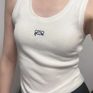 Réservoirs pour femmes recadrée haut de luxe designer broderie logo débardeur femmes sexy tricots coton t-shirt tricoté sport