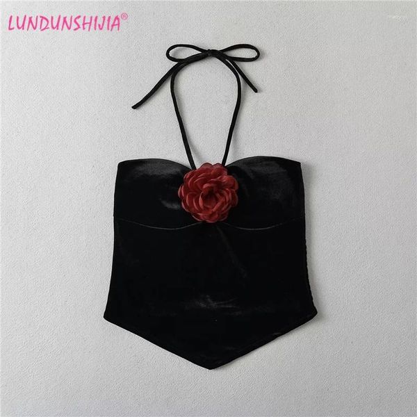 Tanks pour femmes Lundunshijia 2024 Camisole d'été Femmes Sexy Red Rose Decoration Halter Tops Black Velvet Folds Fashion Crop Top