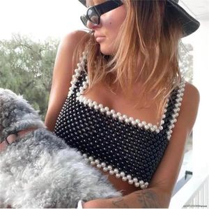 Tanques de mujer Sexy Black Crochet Pearls Straps Tops Tops para mujeres 2024 Trendy Boho Sin mangas Bralette Party Festivales Chaleco Camisa corta