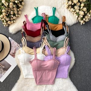 Tanks de chars pour femmes Sports Tops for Women Spaghetti Strap Woman Backless Chest Crop Top dames Summer Camis Female Corset Buit en soutien-gorge