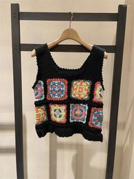 Réservoirs pour femmes printemps/été motif et couleur gilet mode polyvalent haut 3d crochet tricoté coupe ajustée débardeur court