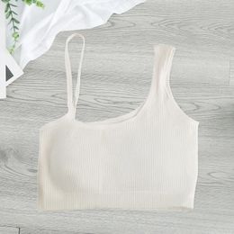 Tanks de réservoirs pour femmes avec un poitrine de couleur une couleur unie irrégulière courte sexy femme de soie camisole ventre des femmes peut être jumelée en interne