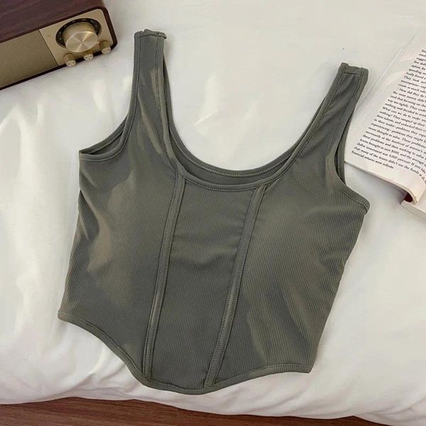 Tanks pour femmes Top de coton pour femmes avec soutien-gorge y2k tricot en tricot solide chéris irrégulière Camis élastiques Sports sans manches d'été 2024