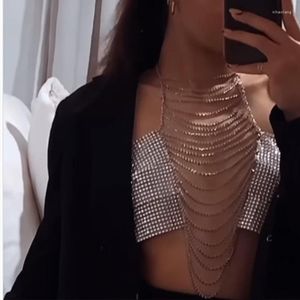 Débardeurs femmes femmes haut court Sexy voir à travers paillettes strass chaîne en métal gland réservoir été femme 2023 à la mode élégant