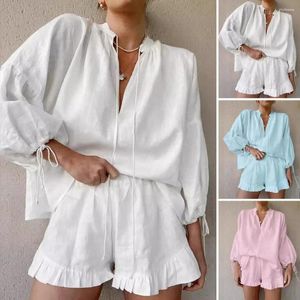 Contuits de survêtement pour femmes 2 PCS / SET FEMMES TOP Shorts Set Set Ruffle Edge Lantern Slètes DrawString V Neck Blouse Pantalon court taille haute