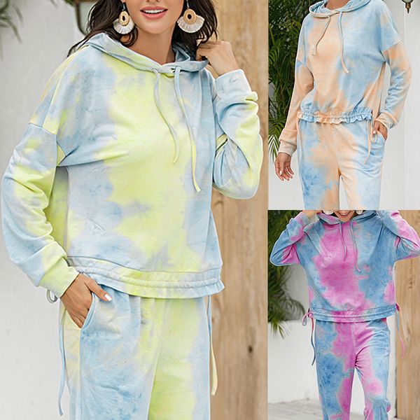 Survêtements pour femmes 2020 Automne manches longues Sweatershirt Sport Suit Hooded Sports Set Outfits Tie Dye Mode Running Sets LJ201012