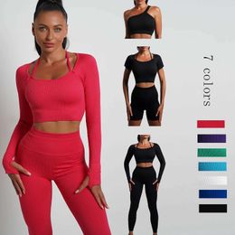 Parcours féminins 25 pièces Set Sports Sports et fitness hauts et pantalons de levage de hanche Sports à manches courtes Sports et jambes de fitness Set 240424