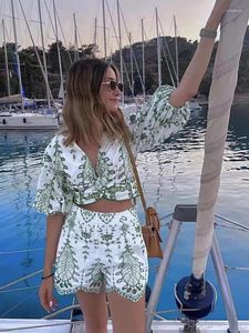 Síbles de canciones para mujeres Bmzrljy Mujeres elegantes Huecar Bordery Shorts Set 2024 Vocación de verano Damas Chic Green Two Piece Boho Femenina Cute