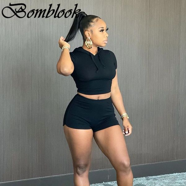 Chándales de mujer Bomblook Sport Casual Fitness traje de mujer verano 2022 sólido con capucha Crop Top Slim Shorts Set Vetement Femme Sexy Outf