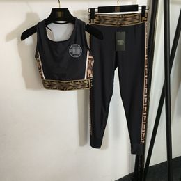Suits de survêtement pour femmes Designer Sexy Femmes Camisole Leggings Swimwear Tracksuit Letter Imprimé sans manche