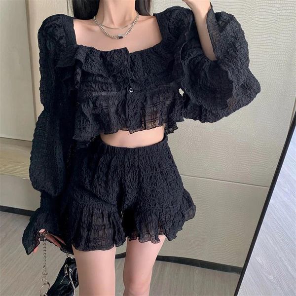 Chándales para mujer JMPRS Pliegues Mujeres Negro Conjuntos de 2 piezas Verano Flare Manga Crop Tops Elástico Alto Cintura Volantes Shorts Moda Coreana