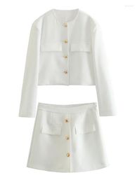 Chándales de mujer MESTTRAF mujer 2023 moda Y2K de dos piezas botón de Metal abrigos blancos cintura alta cremallera lateral pantalones cortos femeninos traje