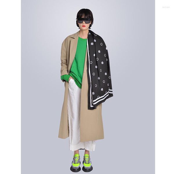 Survêtements Femme MISHOW Milan Fashion Week Printemps/Été 2022 Femme Ensemble Trois Pièces Sweat Vert Manteau Col Rabattu Et Pantalon Blanc