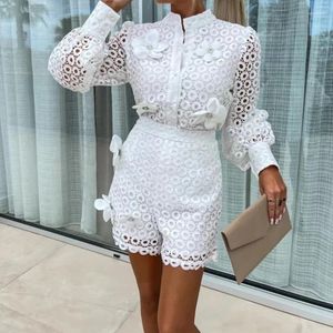 Survêtements pour femmes Printemps Bouton Lanterne Manches Chemise Taille Haute Shorts Ensemble Femmes Crochet Broderie Fleur Dentelle Creuse Tenue Automne 2pcs