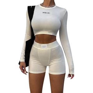 Survêtements pour femmes printemps tricoté à manches longues haut court et short noir deux pièces ensembles femmes streetwear tenues décontractées ensemble sexy