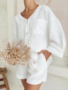 Survêtements pour femmes Été Coton Lin Costume avec short pour femmes 2024 Chemises boutonnées Poche Blanc Deux pièces Ensemble V-Col Survêtement