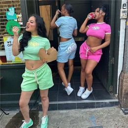 Survêtements pour femmes Synaworld Y2K 2 pièces Ensembles Femmes Tenues Hip Hop Streetwear 2023 T-shirt à manches courtes Shorts Deux tenues Hot et Spicy Sweetheart Sexy