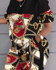 Trainingspakken voor dames Tweede stuk sets Dames Outifites Vintage Scarf Chain Print Casual O-Neck Short Sleeve Top Pocket Design Shorts Set Summer 230508