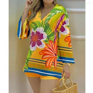 Survêtements pour femmes Wepbel Full Floral Bell Sleeve V-cou Top Ensembles Summer Beach Wear Shorts Femmes 2 Piece Outfits Vêtements Longs