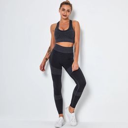 Fatos femininos Roupas de yoga femininas 2 peças conjuntos de treino fatos de treino sutiã esportivo cintura alta legging desgaste ativo conjunto de roupas atléticas 231010