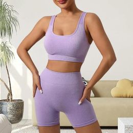 Suissiles de parcours pour femmes Suite de sports de sport Tépail de yoga sans couture Ensemble avec un soutien-gorge de leggings à taille haute pour les shorts d'entraînement de fitness