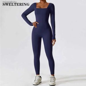 Tracksuits voor dames dames met lange mouwen yoga -pak sportkleding gym push -ups fitness training batterij snel drogen 1 stuk yq240422