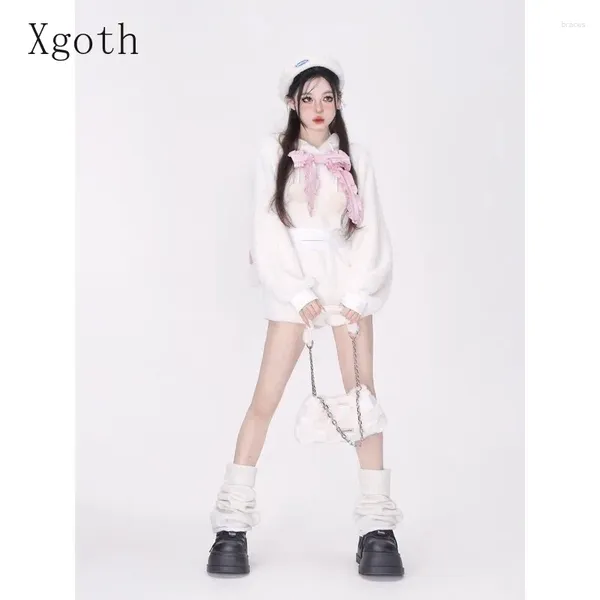 Survêtements pour femmes Xgoth Sexy Short Set Bow Mignon Lâche Casual Preppy Fourrure Manteaux Tops Winte Taille Haute Jambe Large Short Style Coréen Deux Pièces