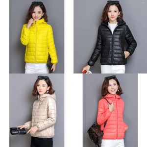 Trench-Coats pour femmes 2022 Femmes Veste coton coton Ultra Light Cabille à capuche Hiver Warm Lightweight Parka Soft Outdoor Vêtements RFQ028