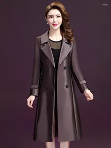 Trenchs de femmes 2023 Mode X-Long Manteau Femmes Coupe-vent à double boutonnage Printemps Automne Ceinture Tops Femme Casual Vêtements d'extérieur Mère