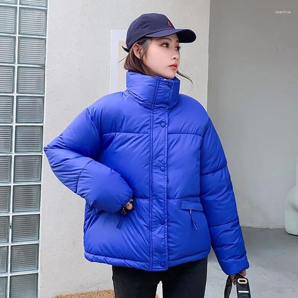 Trenchs de femmes 2023 Court coréen Mode Basic Coton Veste Parkas Vêtements Automne Vêtements épais Manteau d'hiver Femmes