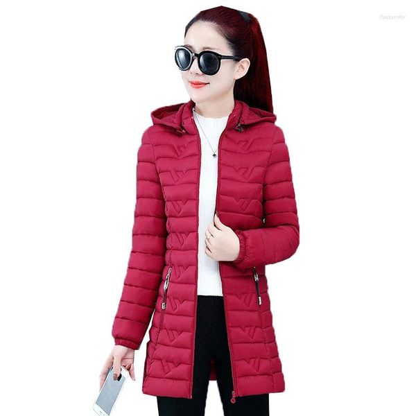 Abrigos de trinchera para mujer 2023 Chaqueta de algodón de invierno Mujeres Parkas Long Hodded Cremallera Acolchada Abrigo Cálido Femenino Midd Aged Abrigo Damas Casual