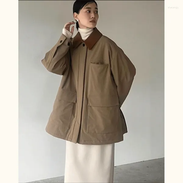 Trenchs de femmes 23 automne et hiver rétro contraste couleur col niche lâche poche carrée chasse veste matelassée femme