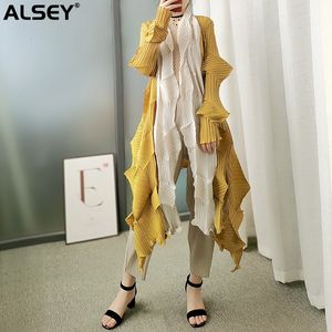 Trenchs pour femmes ALSEY Miyake Diamant Plissé Patchwork Irrégulier Couleur Clash Long Manteau Revers Cardigan Colorblock Robe 2023 Automne 230808