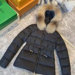 Damesgeul Lagen Merk Puffer Jacket 2022 Winter Winter Winter Winter Winter Winter Dames Natural Fur Collar Slim Belt White Duck Down Feather Coat Mujer Parkas